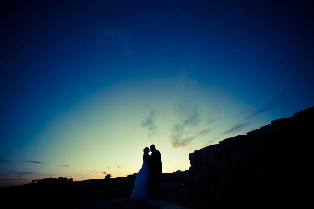 wedding couple photograph at sunset