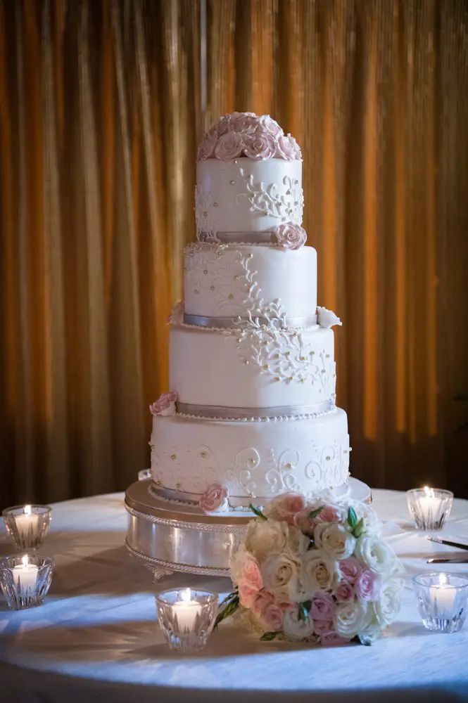 phoenix wedding cake cake at the reception