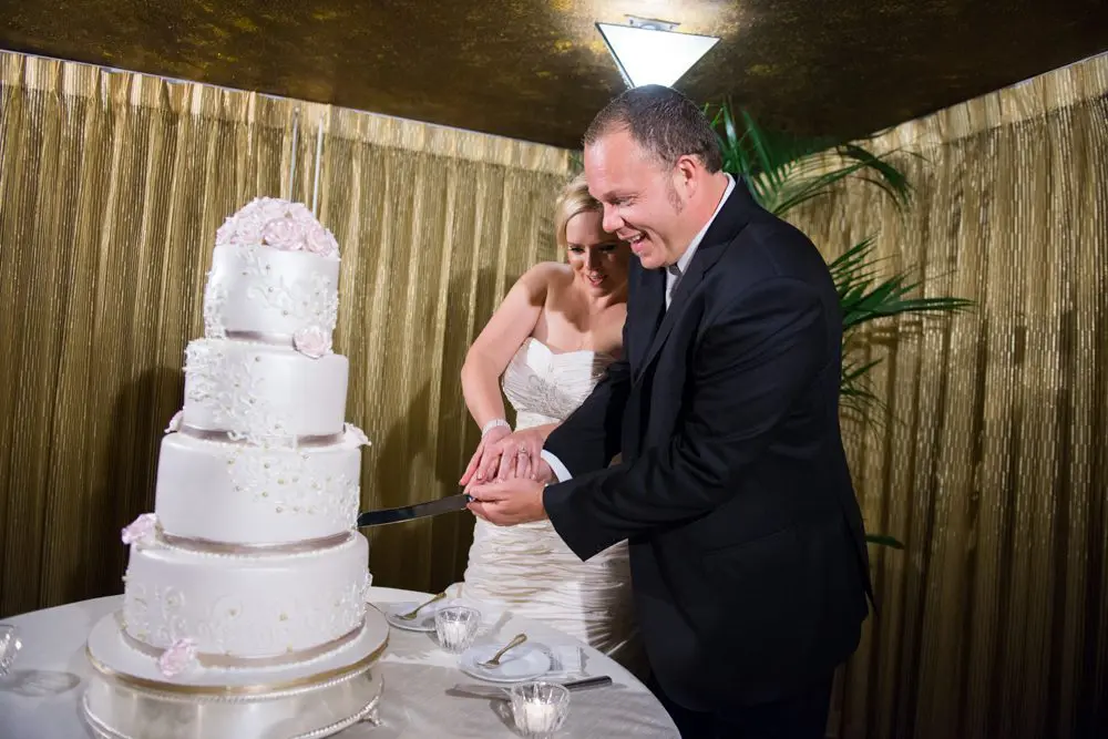 cutting the cake phoenix reception photos