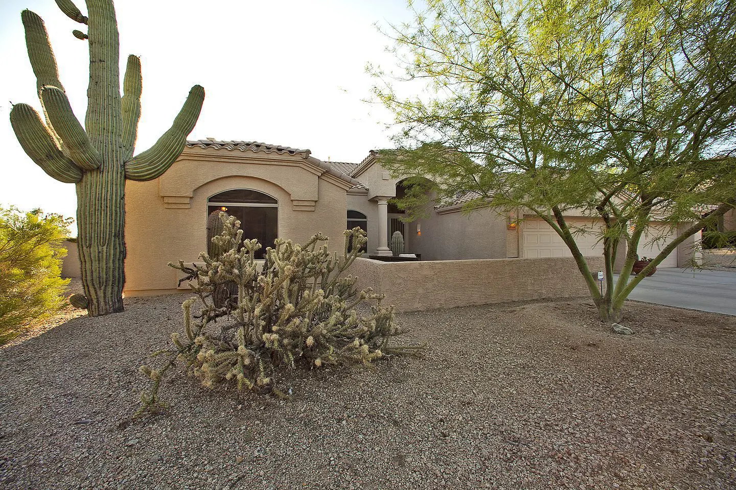 front yard phoenix commercial photographer