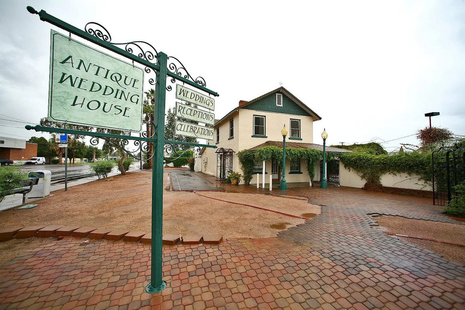 Antique Wedding House Mesa Wedding Venue