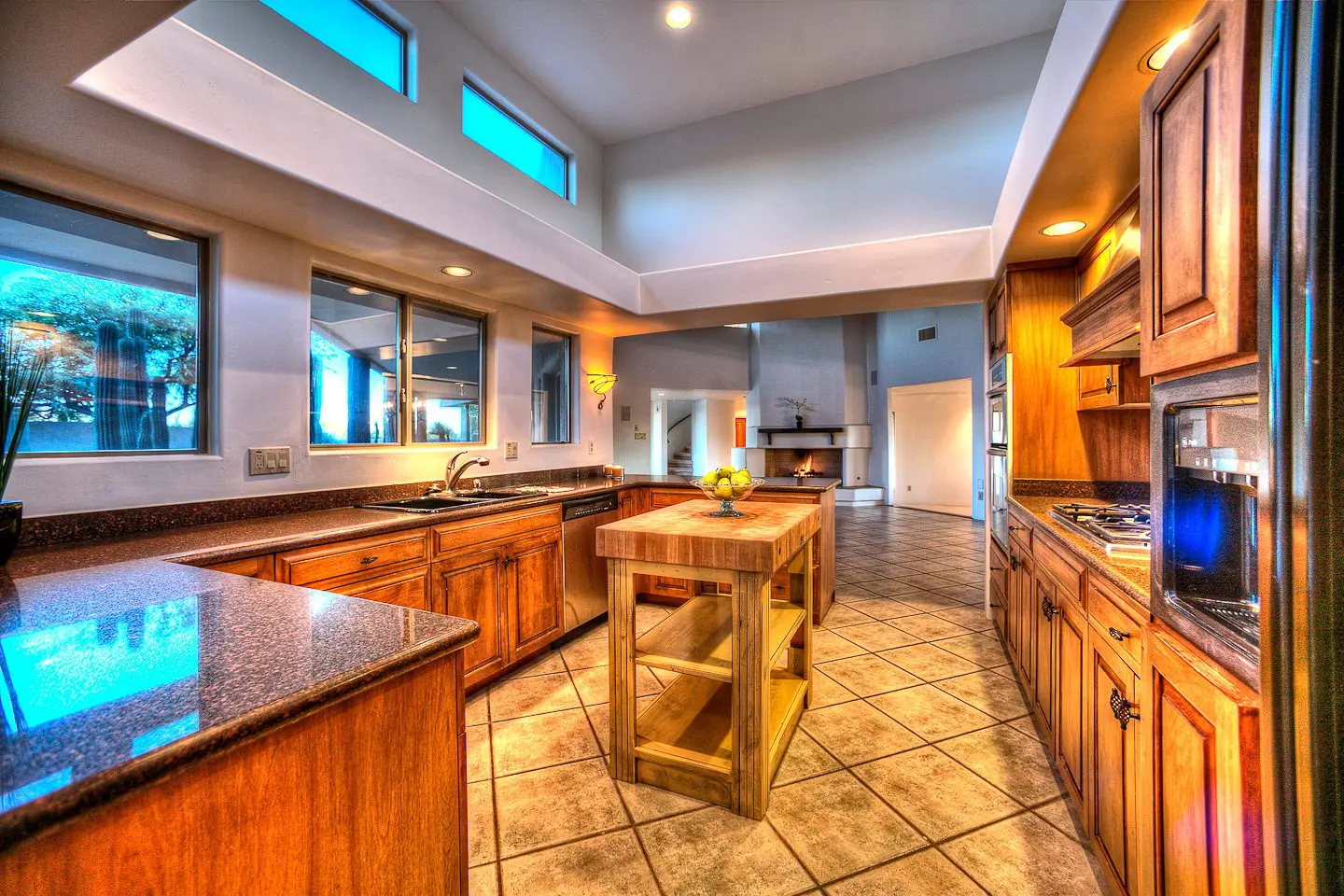 open feel kitchen