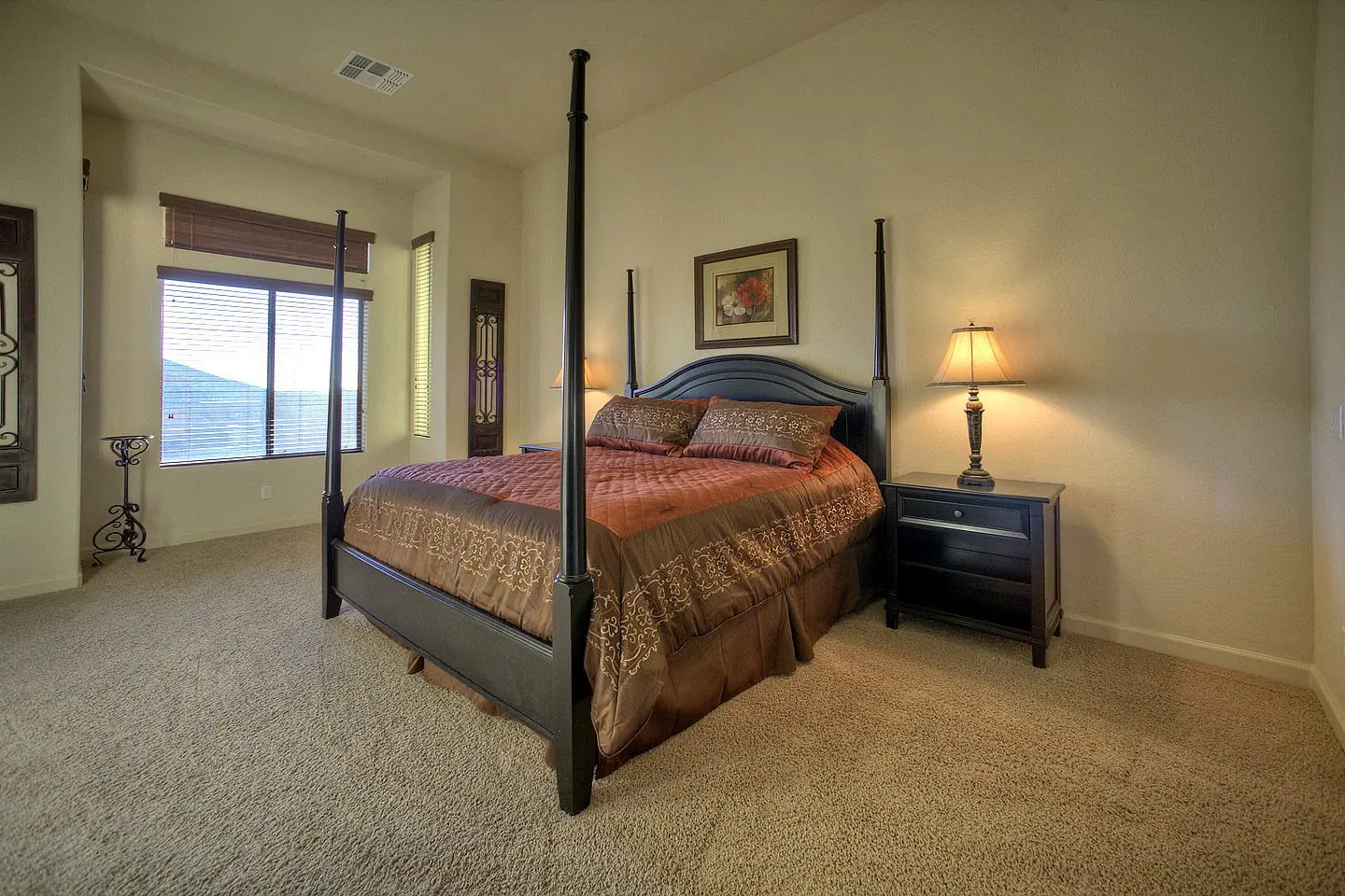master bed room