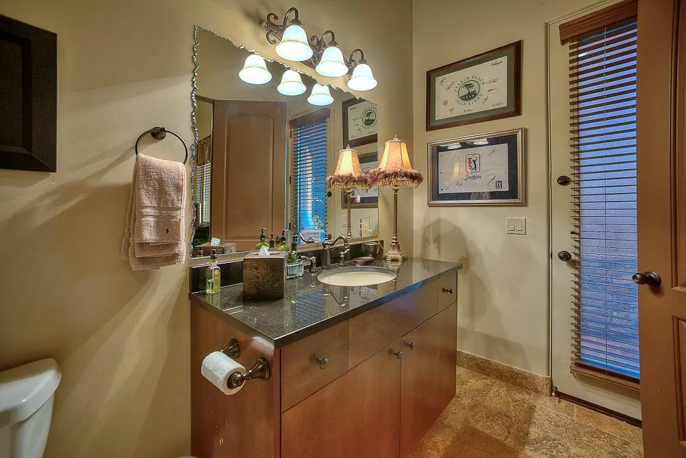 guest bathroom