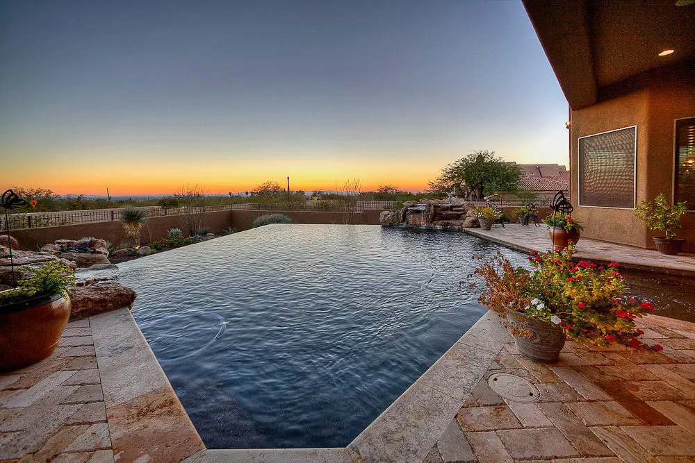 infinity pool