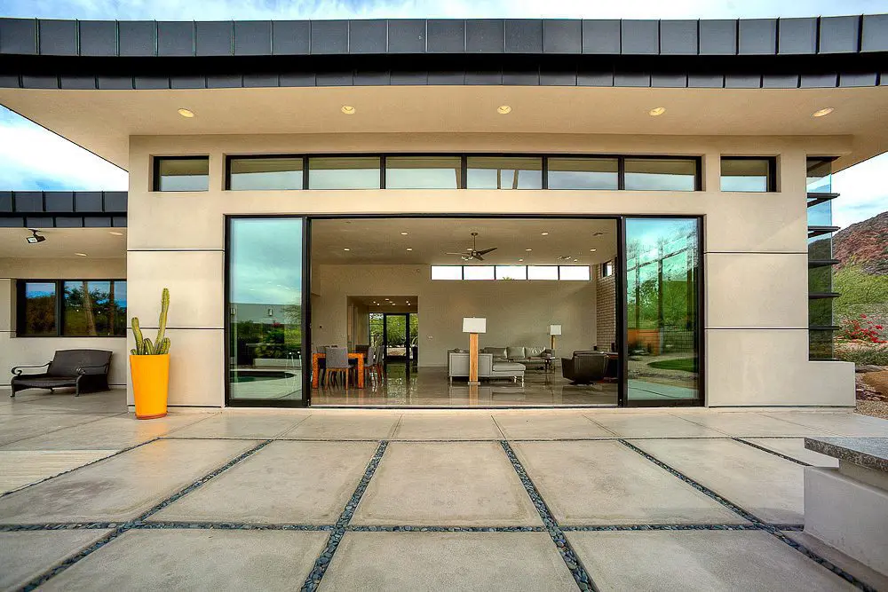 amazing space for entertaining