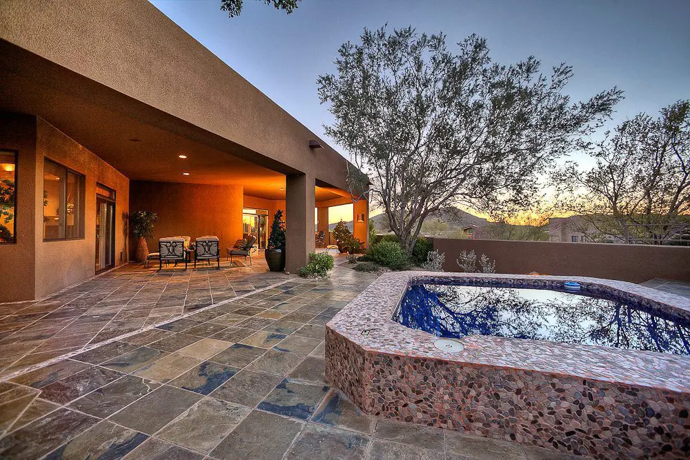 glamour shot of the backyard