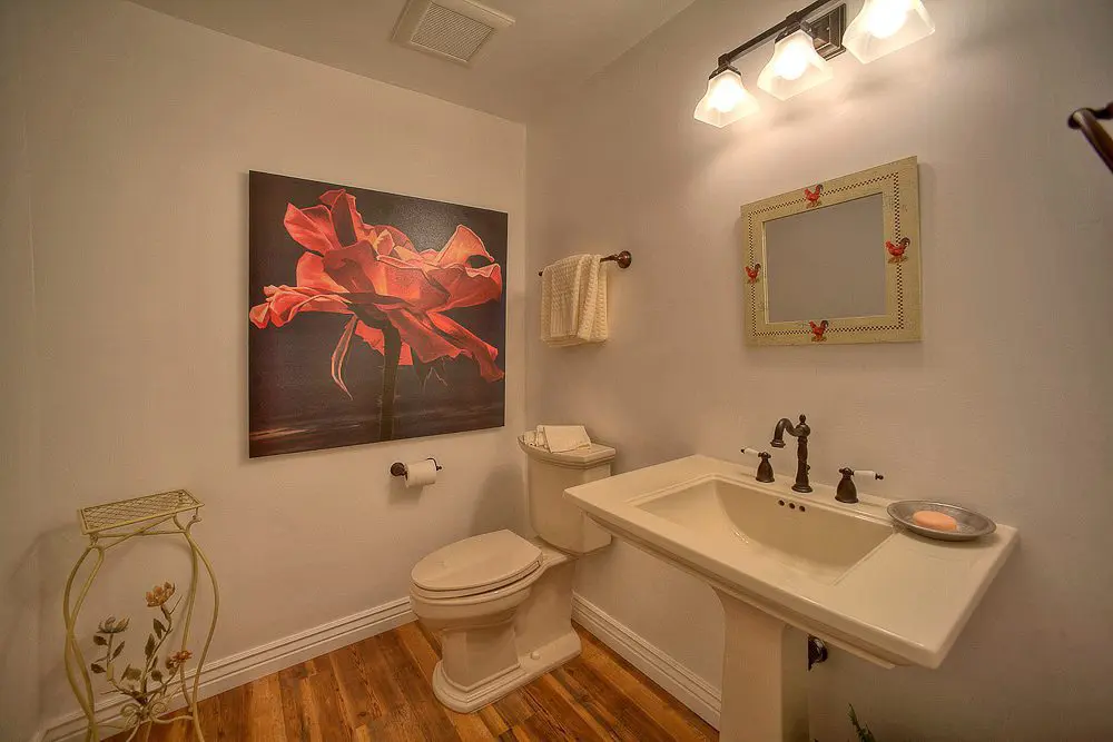 guest bathroom
