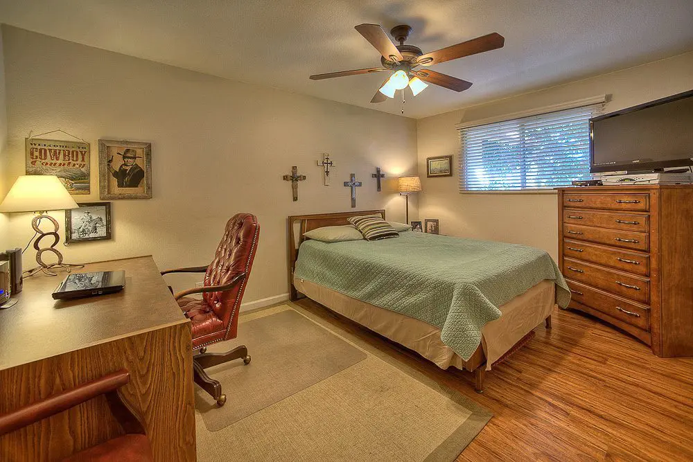 guest bedroom 2