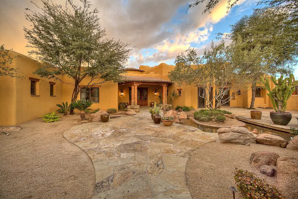 courtyard in the front yard