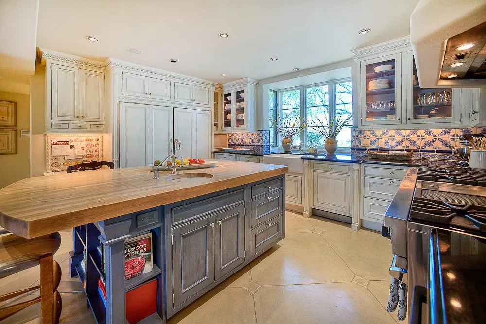 kitchen sink