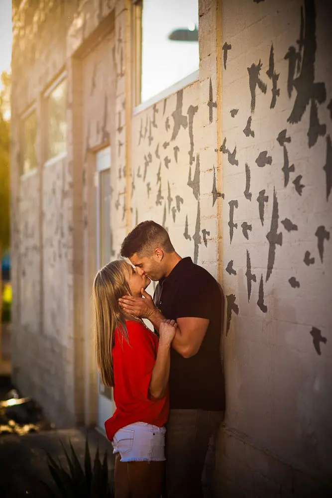 kissing with filler light
