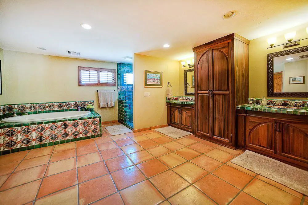 Phoenix & Scottsdale, Arizona AZ residential commercial real estate photographer photographers photography Phoenix real estate marketing photography