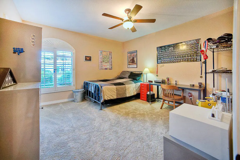 Phoenix Real Estate Photography son's room