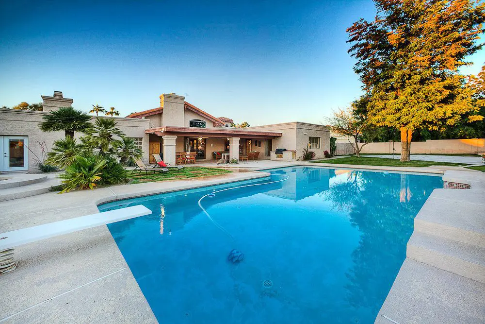 Phoenix Real Estate Photography pool in the backyard