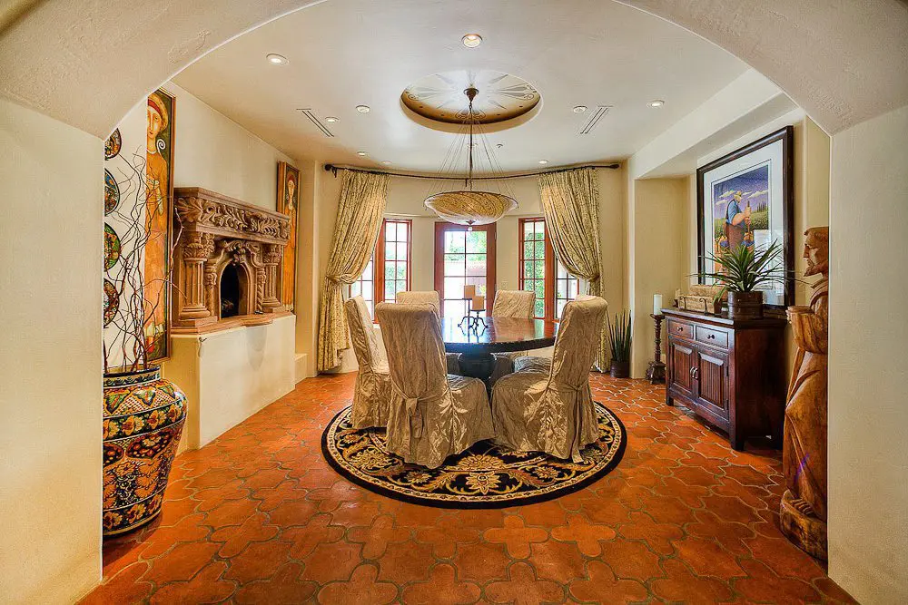 formal dining room