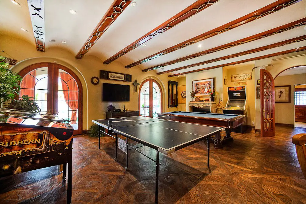 game room