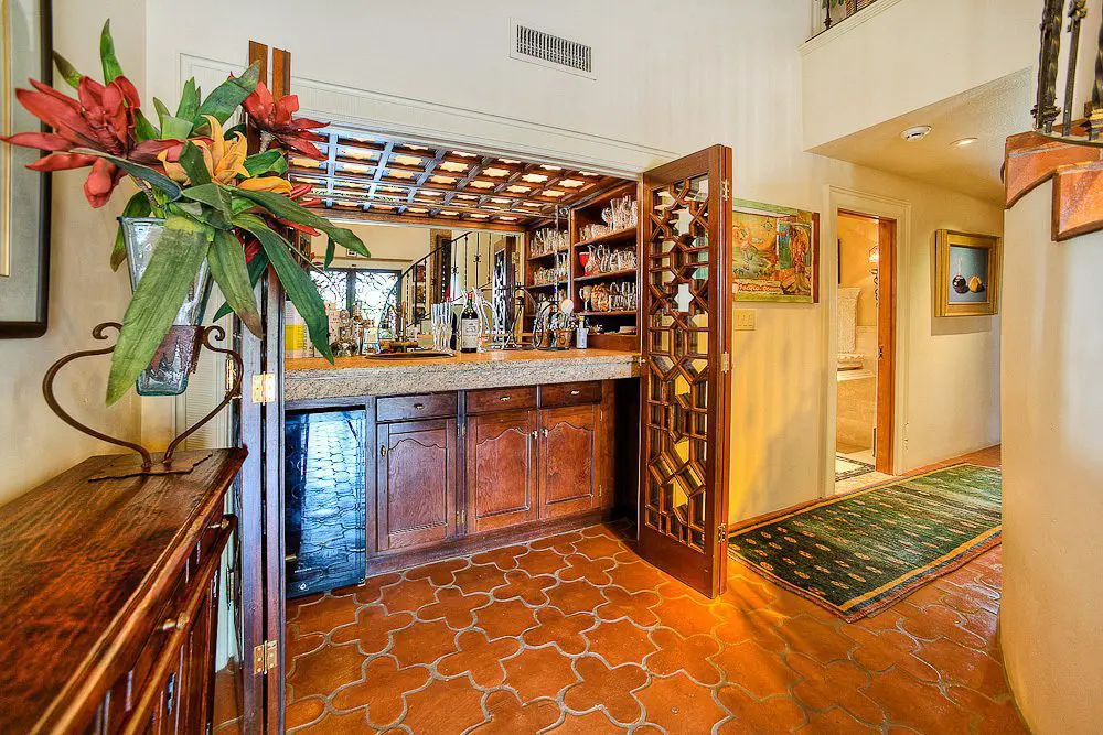 built in bar