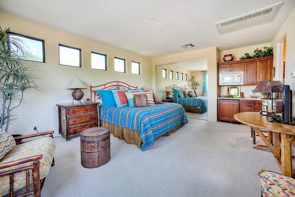 casita bedroom