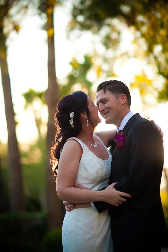 candid wedding photos