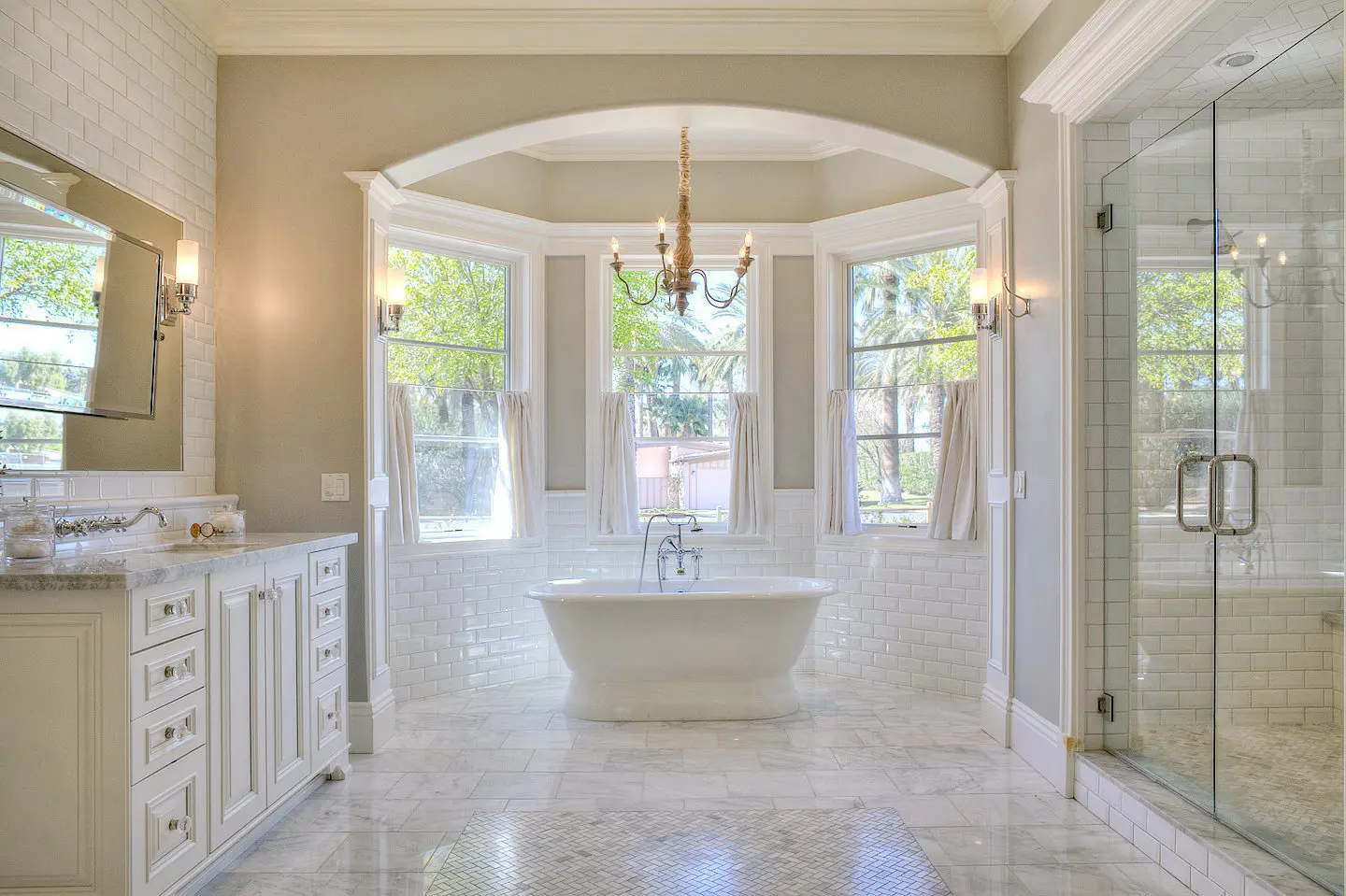 soaking tub