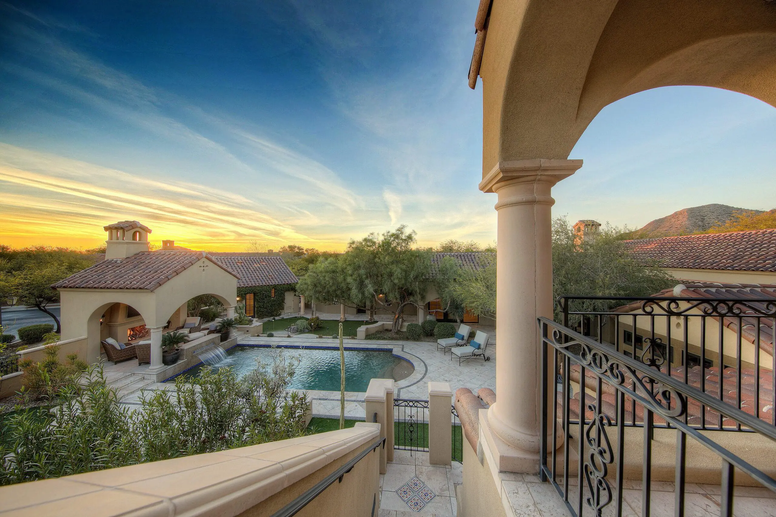 best paradise valley real estate photography