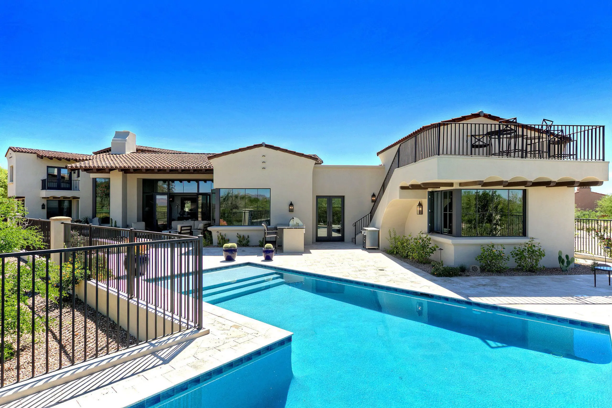 Phoenix & Scottsdale Real Estate Commercial architecture Photographer phoenix architecture photographers