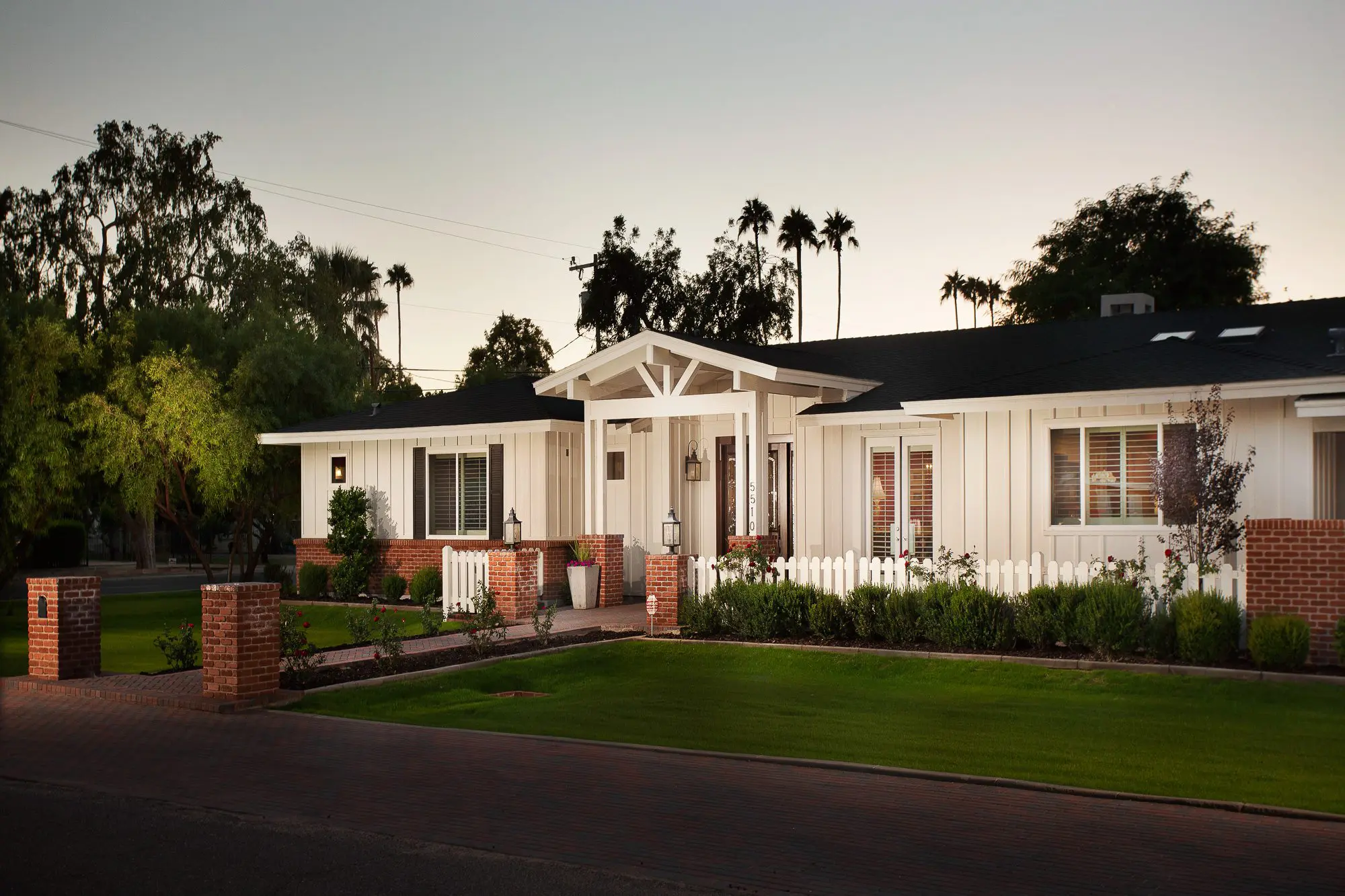 best Scottsdale architecture photography