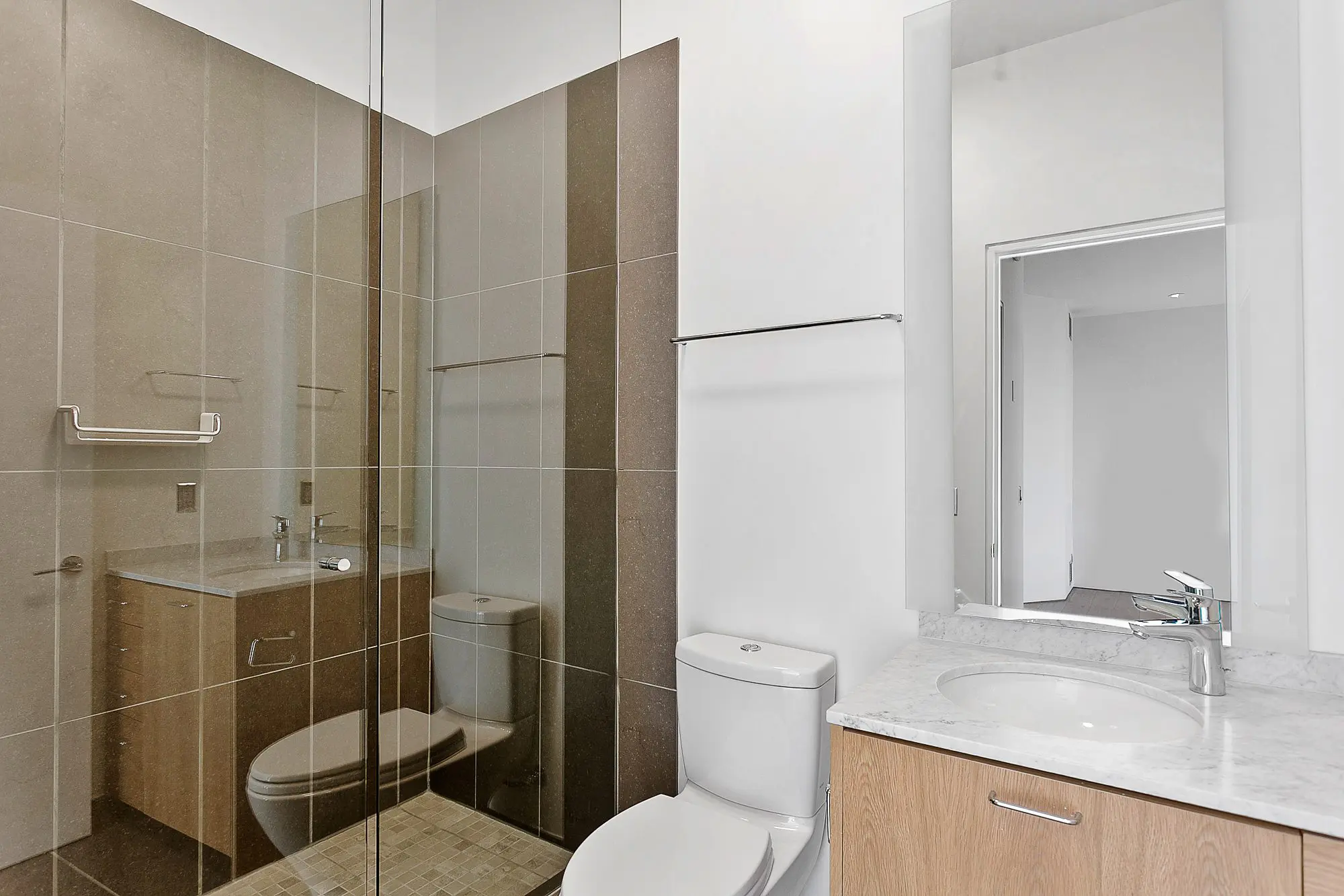Phoenix & Scottsdale Real Estate Photographer bathroom