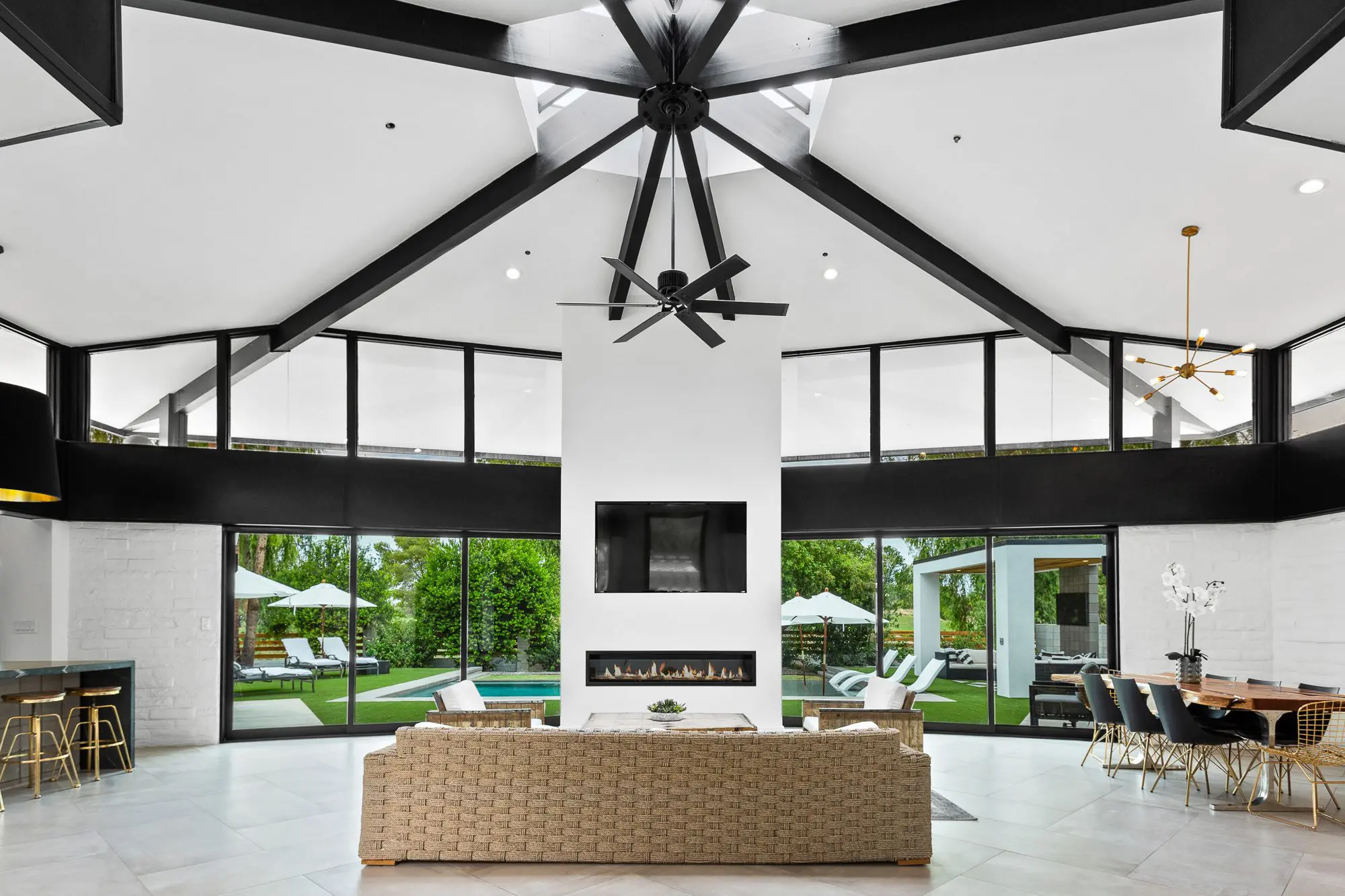 luxury real estate photography