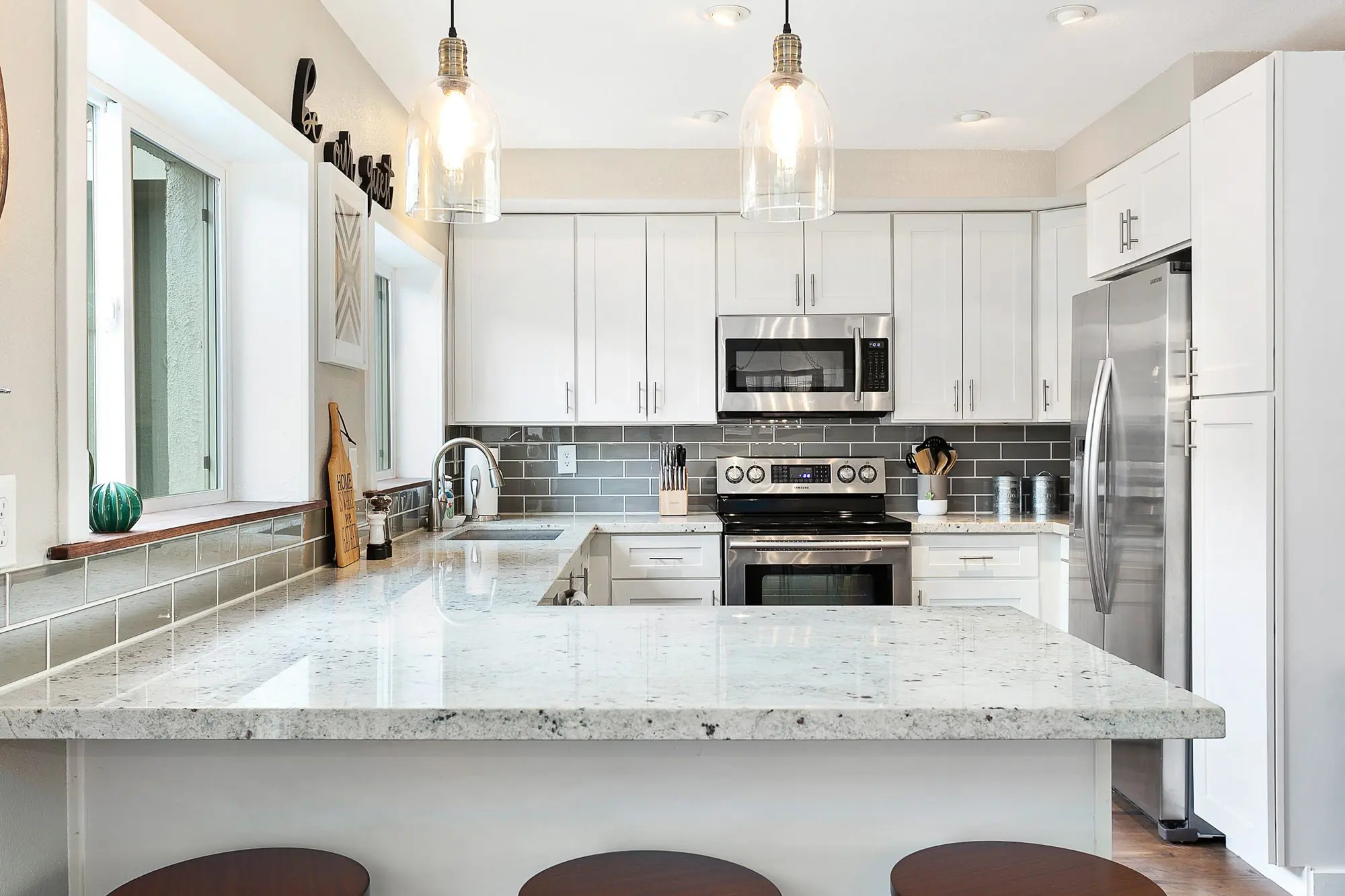 Phoenix & Scottsdale Real Estate Commercial architecture Photographer counter tops