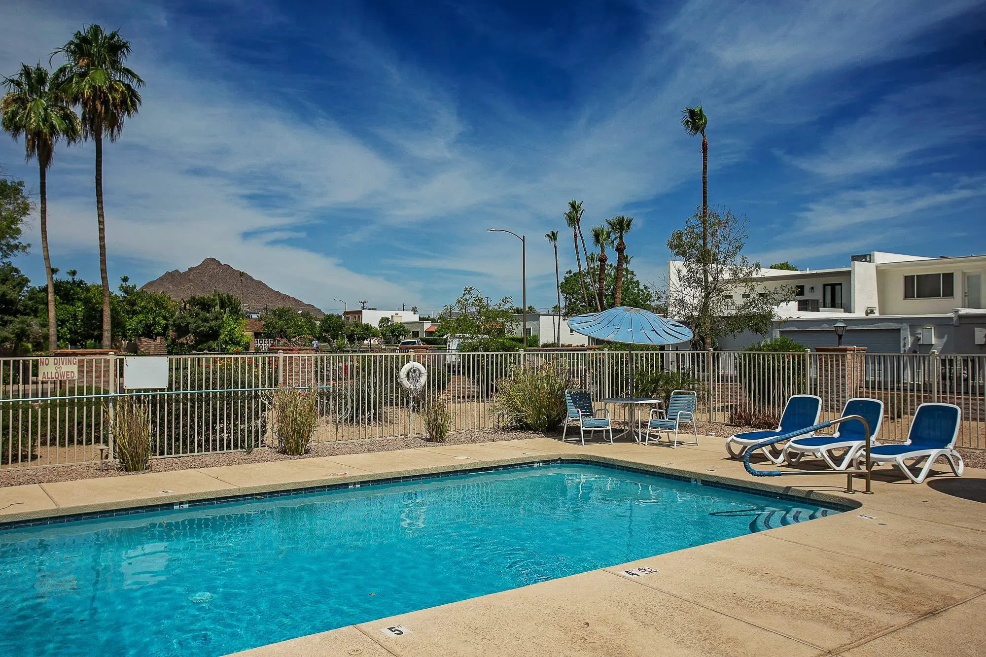 Phoenix & Scottsdale Real Estate Commercial architecture Photographer camelback mountain