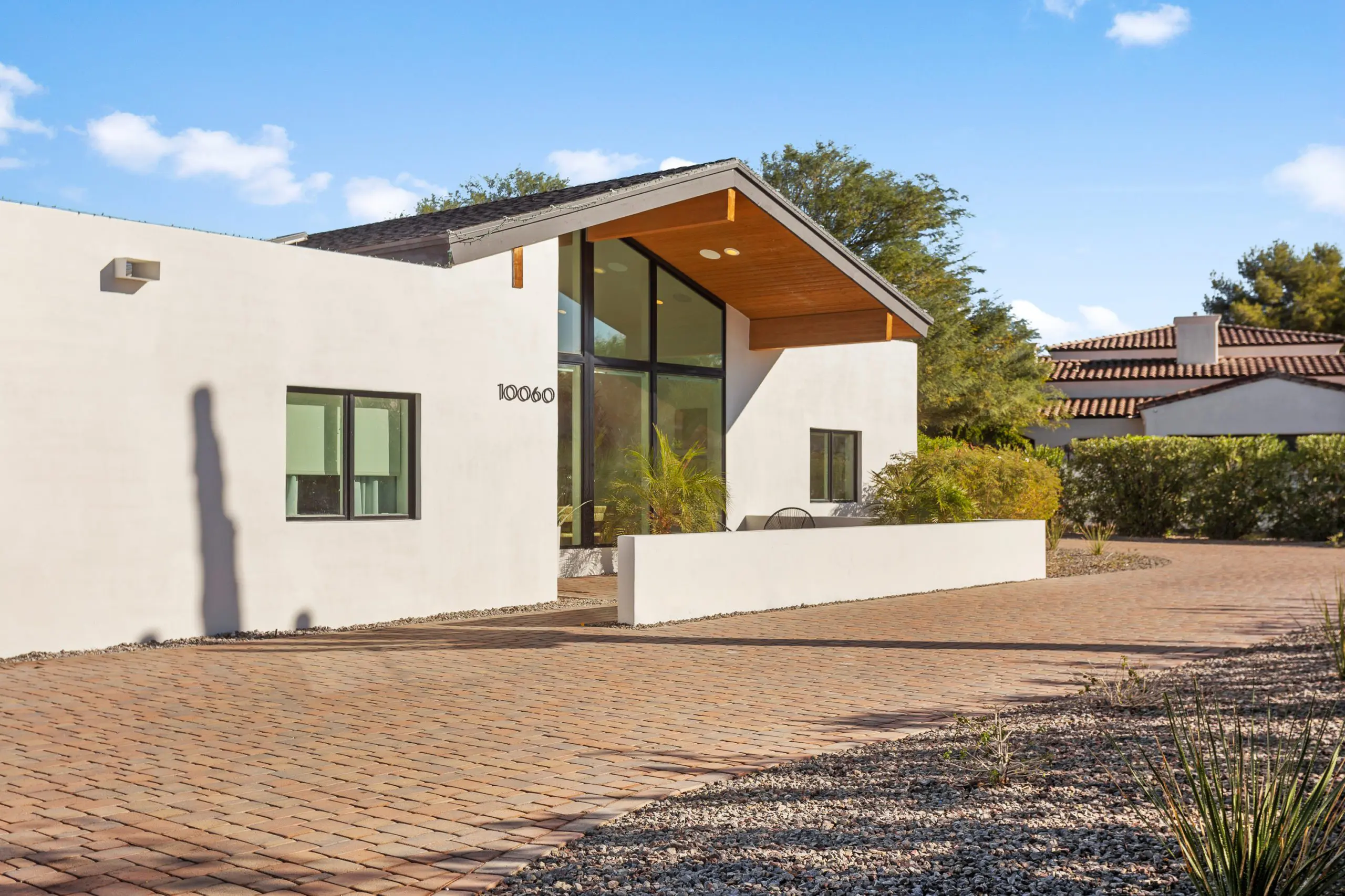 Phoenix luxury home exterior — Paradise Valley real estate photography
