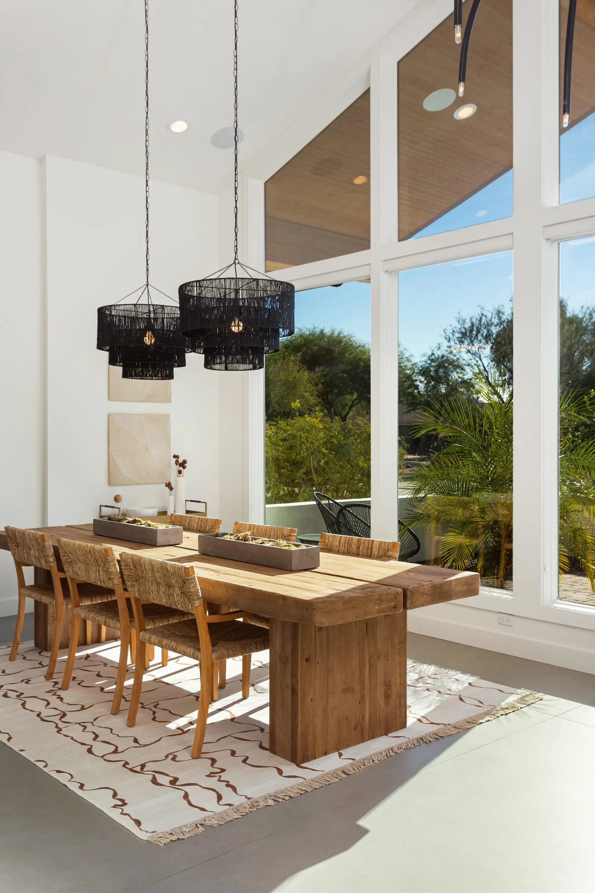 Phoenix & Scottsdale Real Estate Commercial architecture Photographer Entry and dining room