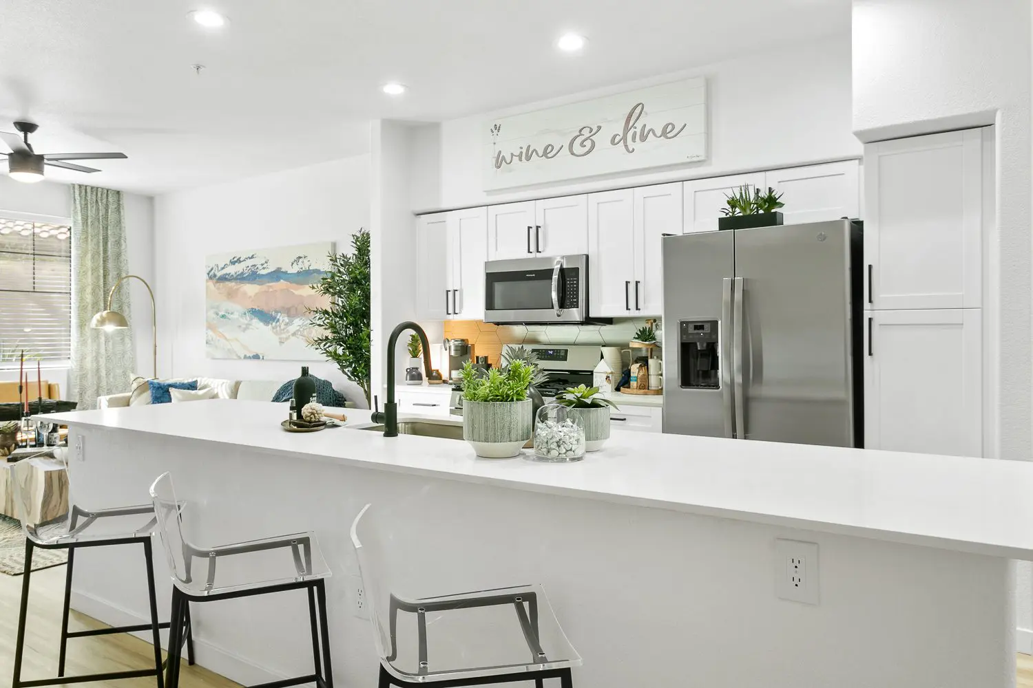 Phoenix & Scottsdale Real Estate Commercial architecture Photographer phoenix apartment photography