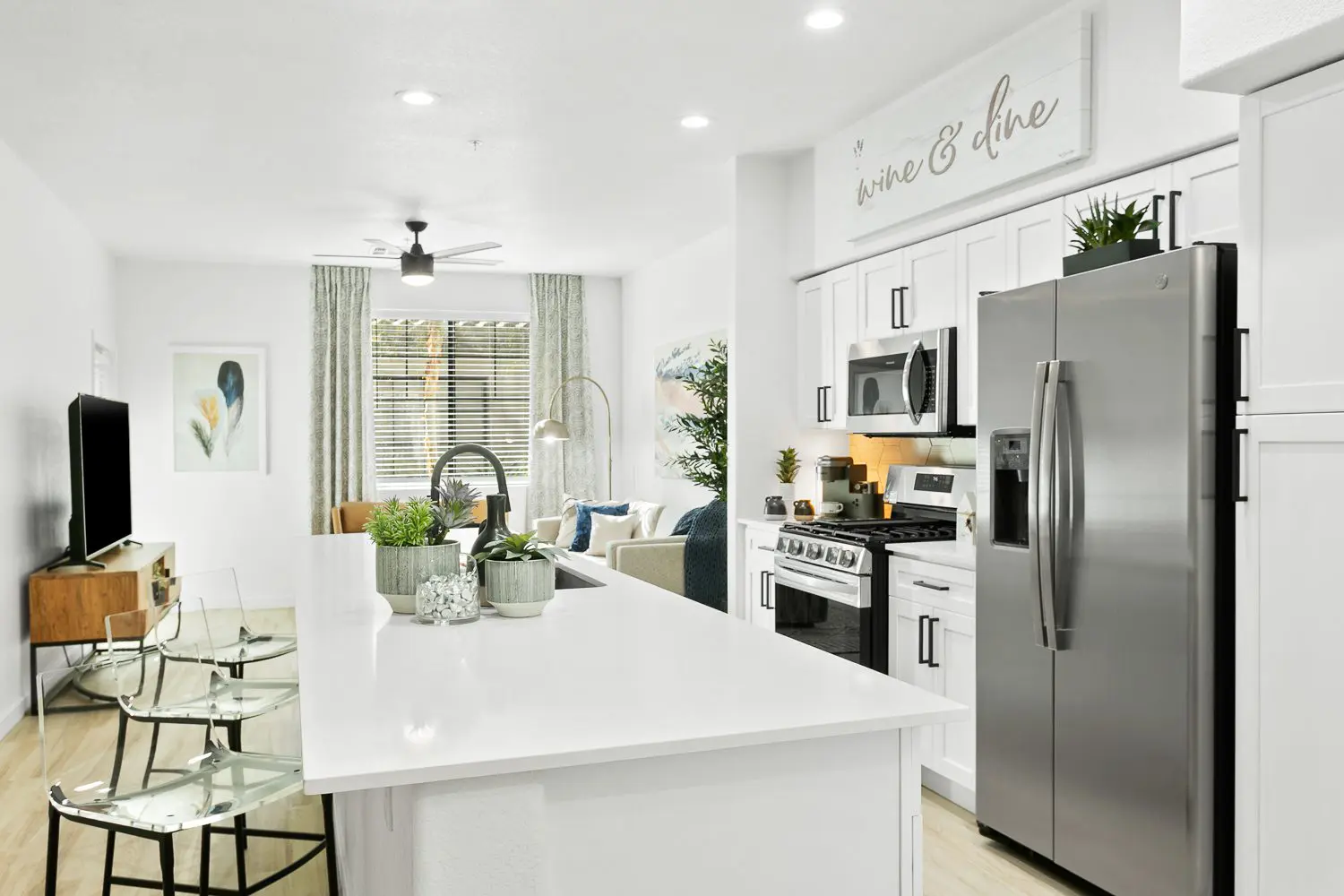 Phoenix & Scottsdale Real Estate Commercial architecture Photographer phoenix apartment photography