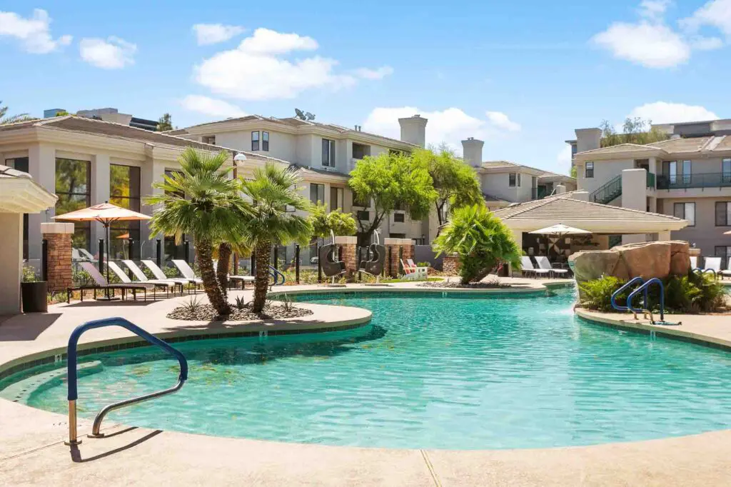 pool