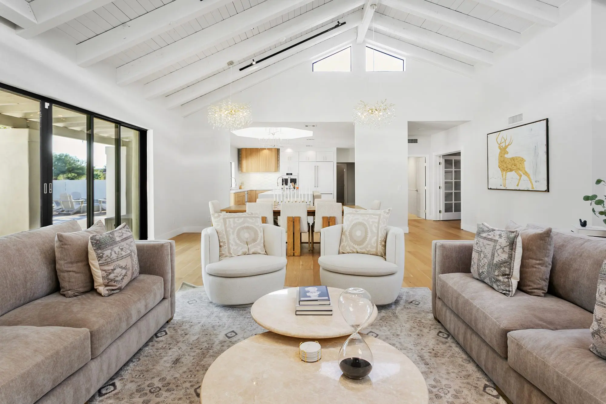 Great room seating area, McDowell Ranchos Scottsdale home