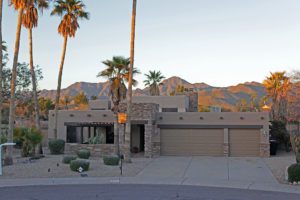 scottsdale home with Mcdowell mountain range view
