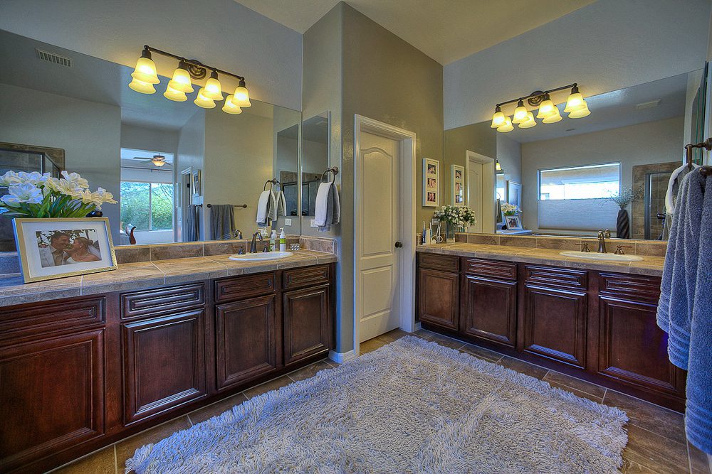 double sinks in the master bathroom