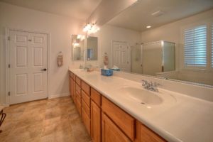 double sink in the master bathroom